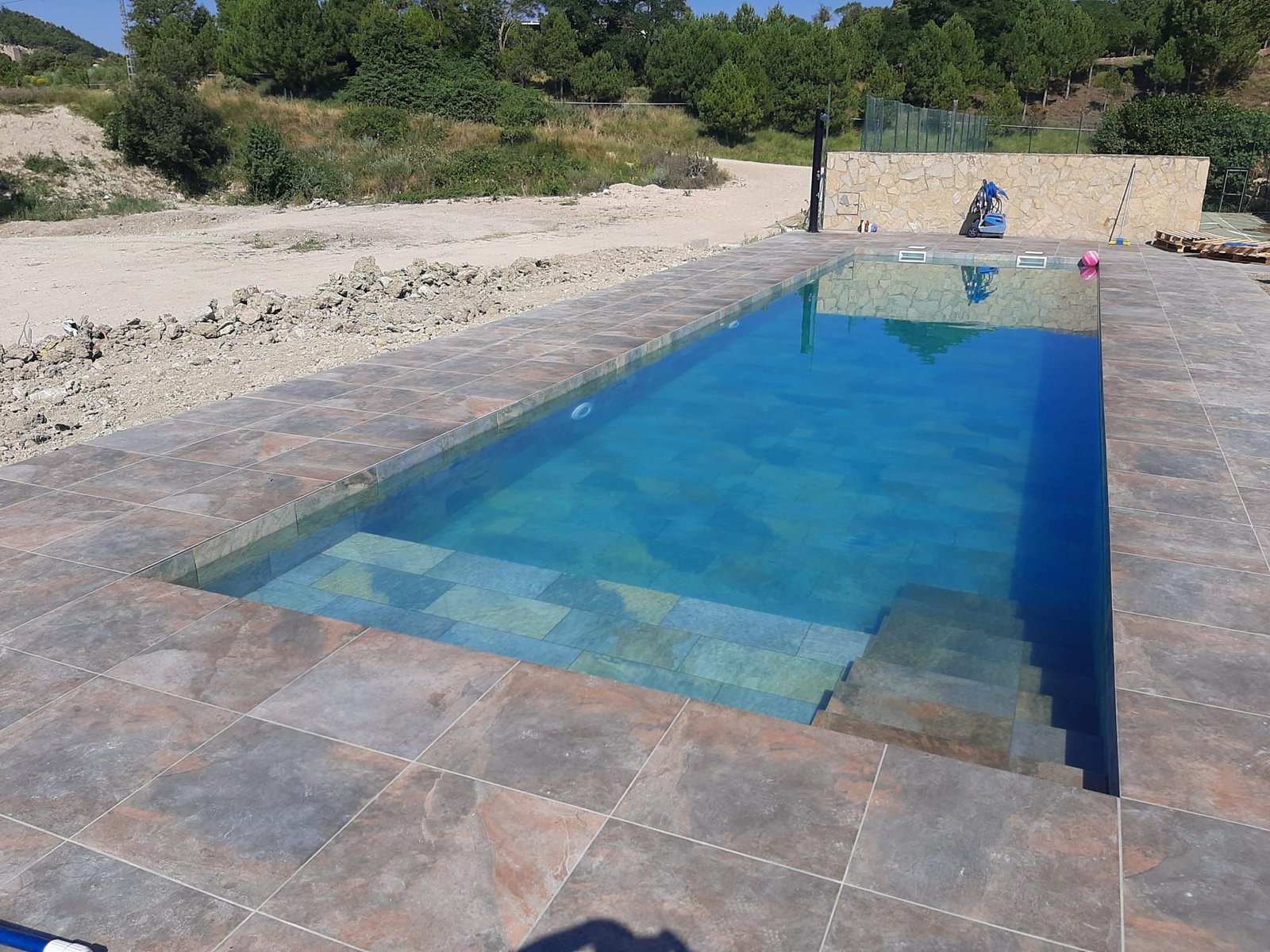 Pierre naturelle 80×80 - carrelage extérieur